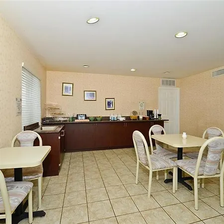 Days Inn By Wyndham Indio 