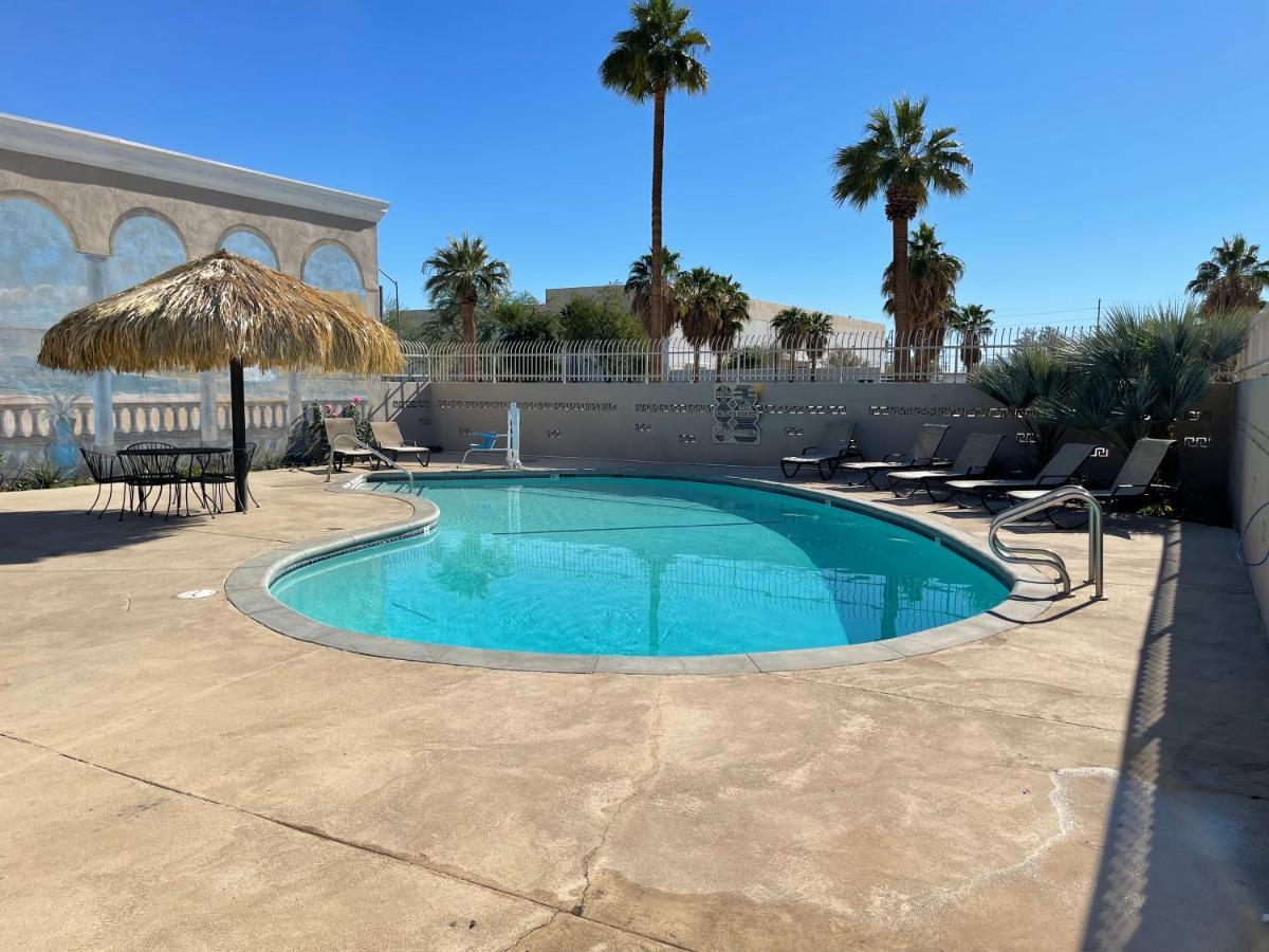 Days By Wyndham Indio